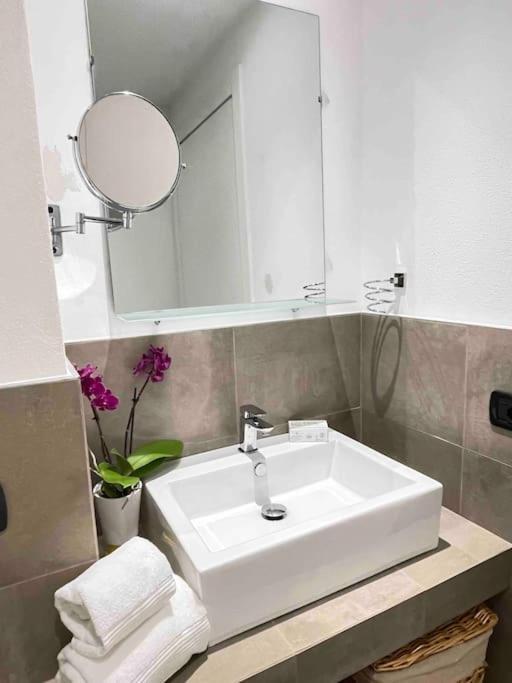 Lakeside View Colico Apartment Екстериор снимка